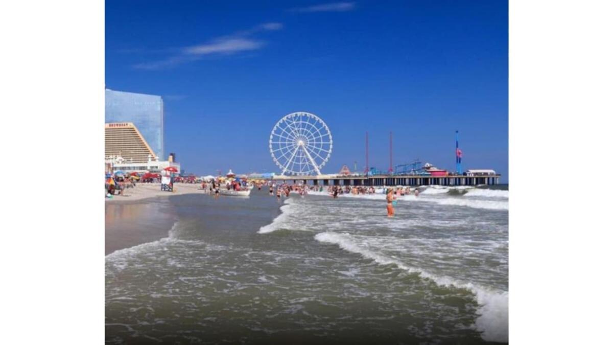Huge Beachfront Condo Cozysuites At Showboat Atlantic City Exterior foto