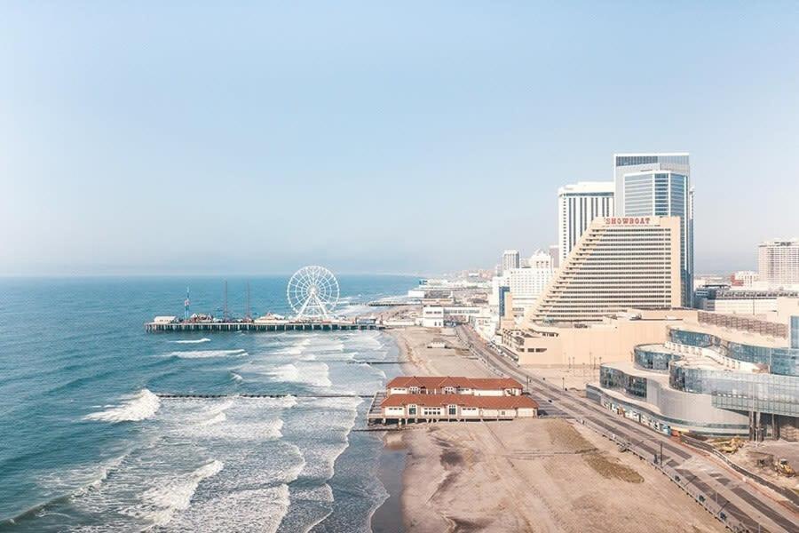 Huge Beachfront Condo Cozysuites At Showboat Atlantic City Exterior foto
